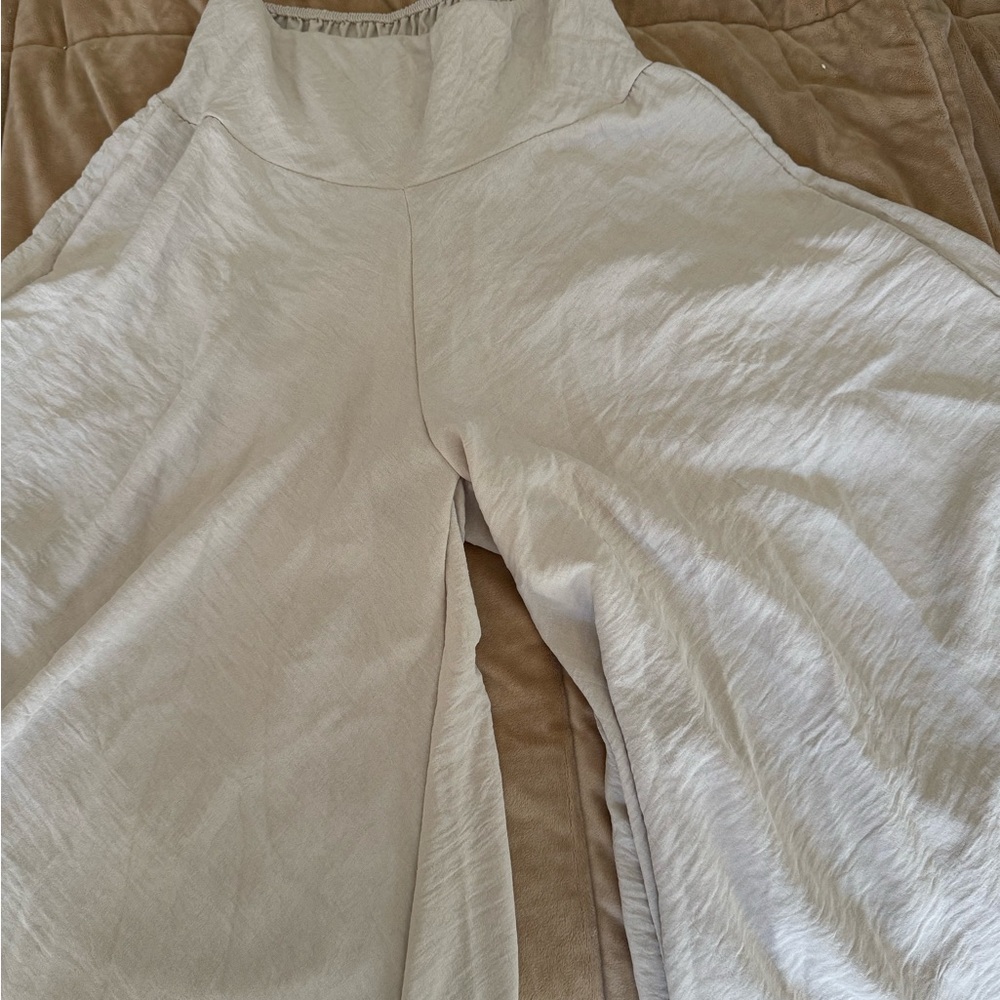 wide leg pants